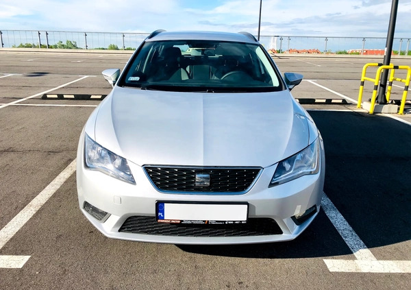 Seat Leon cena 33200 przebieg: 230000, rok produkcji 2016 z Wrocław małe 704